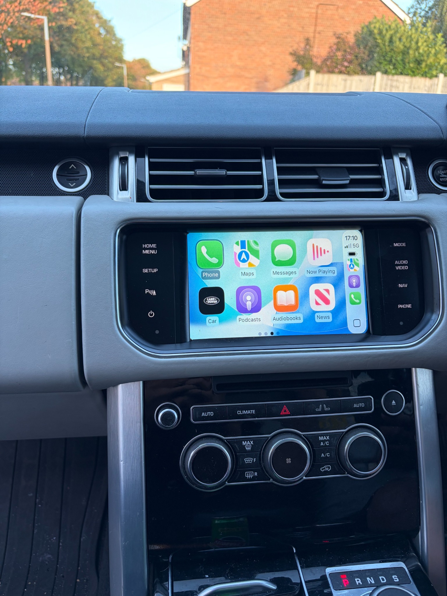 CarPlay / Android Auto Integration